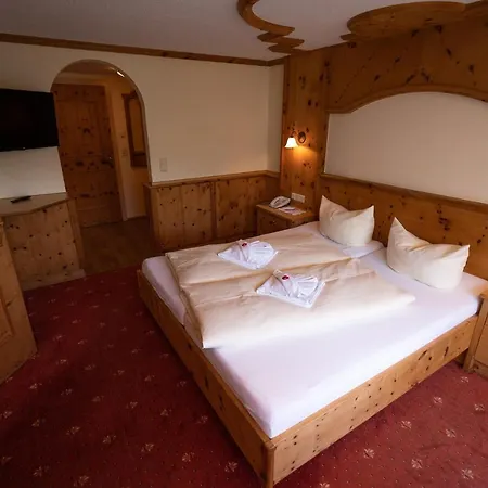 Panoramahotel Schwendbergerhof Отель Хиппах