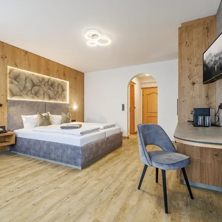 Panoramahotel Schwendbergerhof ホテル ヒパッハ