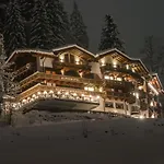 Panoramahotel Schwendbergerhof Szálloda Hippach